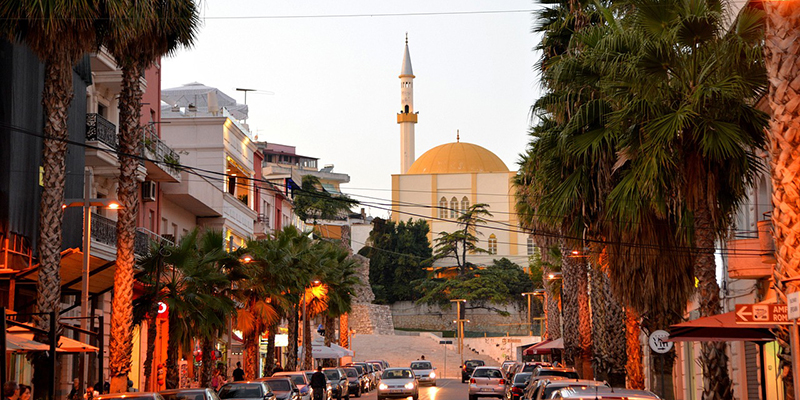 Melessiens en Albanie et Corfou
